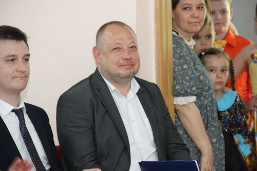 14нче лицейга 60 яшь