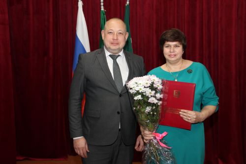 Урысбагада хисап сессиясе узды