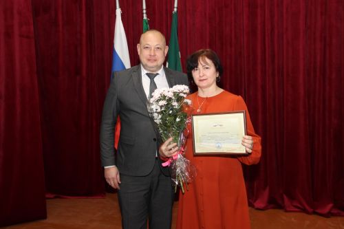 Урысбагада хисап сессиясе узды