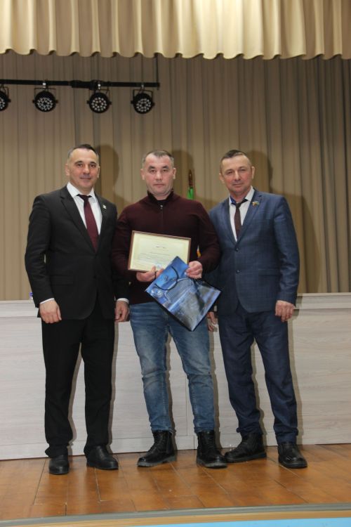 Мамадыш-Әкил авыл җирлегендә хисап сессия узды 2025