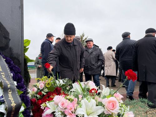 Яшел Үзән районы «Ленин» исемендәге колхозны җитәкләгән Тәлгать Әшрафҗан улы Гыйниятуллинга бюст ачу тантанасы