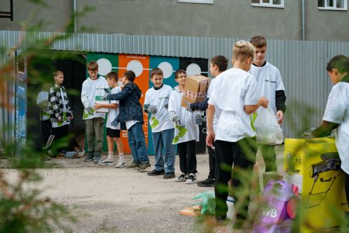1нче лицейда "YOU GREEN" экологик акциясе