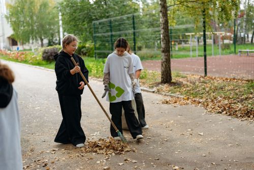 1нче лицейда "YOU GREEN" экологик акциясе