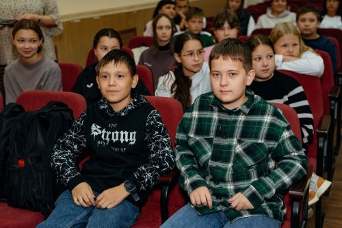 1нче лицейда "YOU GREEN" экологик акциясе