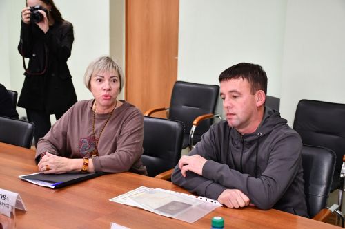 ТР балалар хокуклары буенча вәкаләтле вәкил Светлана Захарова гражданнарны кабул итә