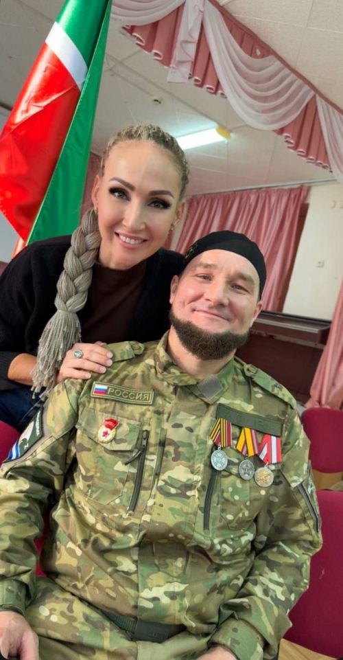 Әйшә гимназиясендә МХО катнашучылары белән «Батырлык дәресе»