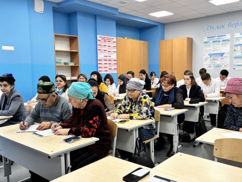 5нче гимназиядә "Татарча диктан" акциясе узды