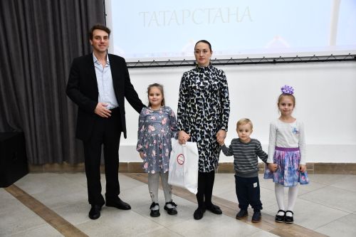 Яшел Үзәндә Татарстан халыклары фестивале
