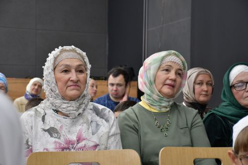 Яшел Үзәндә Татарстан халыклары фестивале