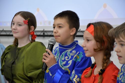 Яшел Үзәндә Татарстан халыклары фестивале