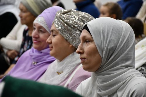 Яшел Үзәндә Татарстан халыклары фестивале