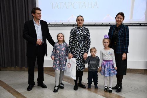 Яшел Үзәндә Татарстан халыклары фестивале