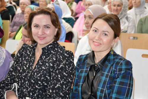Яшел Үзәндә Татарстан халыклары фестивале