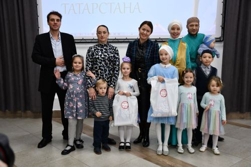 Яшел Үзәндә Татарстан халыклары фестивале