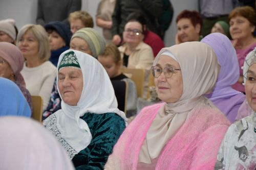 Яшел Үзәндә Татарстан халыклары фестивале