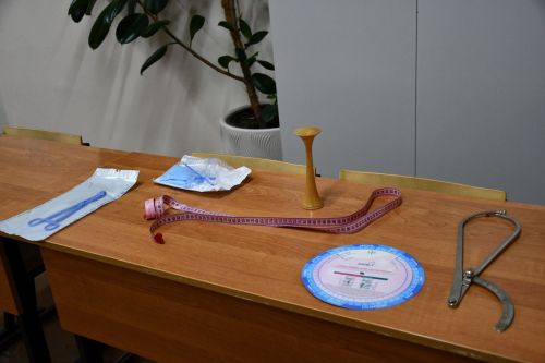 Медицина көллиятендә ачык ишекләр чарасы узды