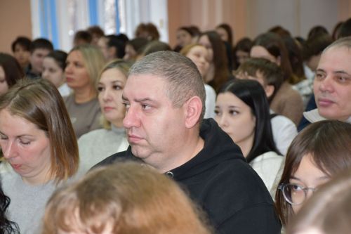 Медицина көллиятендә ачык ишекләр чарасы узды