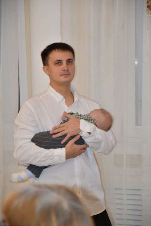 Яшел Үзәннең ЗАГС бүлегендә «Әниләр көне» уңаеннан күп балалы гаиләләрне котладылар.