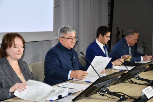 Теләкләр чынга ашкан мизгел