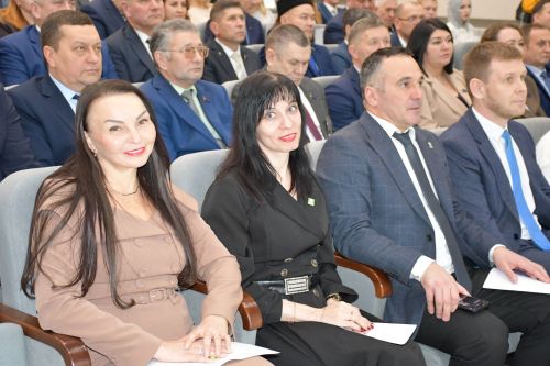 Теләкләр чынга ашкан мизгел