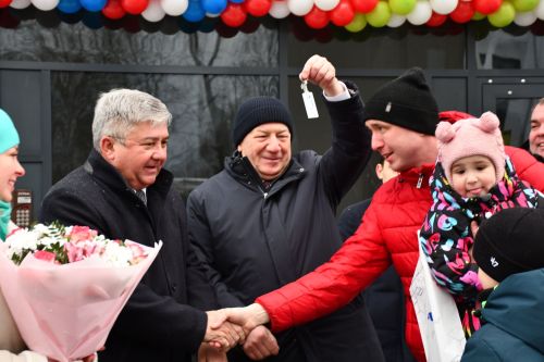 Серголылар өчен — яңа йорт!