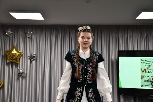 5нче гимназиядә «Татар кызы - 2025» бәйгесе
