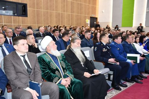 Зеленодольск районы һәм Зеленодольск шәһәре Советының бишенче чакырылыш сессиясе
