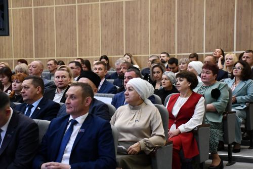Зеленодольск районы һәм Зеленодольск шәһәре Советының бишенче чакырылыш сессиясе