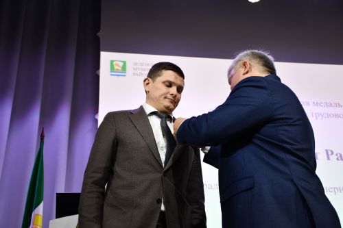 Зеленодольск районы һәм Зеленодольск шәһәре Советының бишенче чакырылыш сессиясе