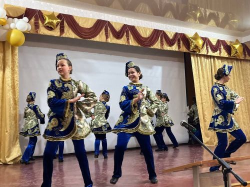 Яшел Үзәннең 3нче гимназиясендә «Үз халкын данлаган татарлар» Бөтенроссия фәнни-гамәли конференциясе