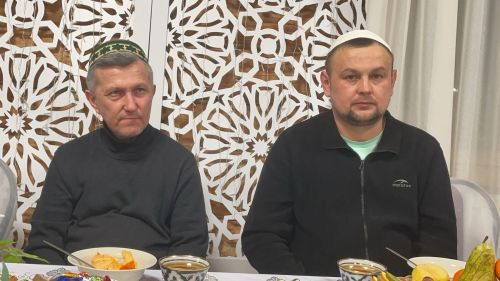 Якыннары МХО булган, гомерләре яу кырында өзелгән гаиләләр «Тынычлык» мәчетендә кунакта