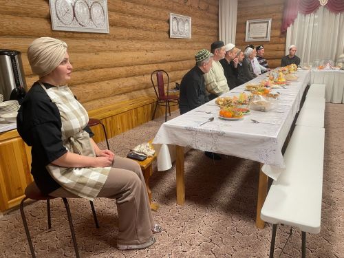 Якыннары МХО булган, гомерләре яу кырында өзелгән гаиләләр «Тынычлык» мәчетендә кунакта
