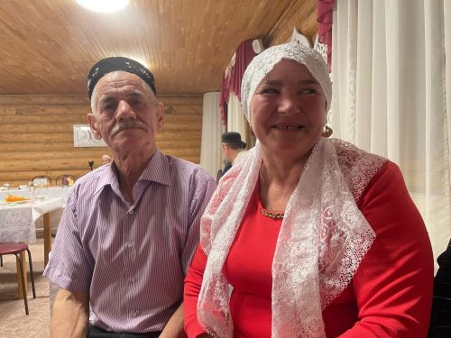 Якыннары МХО булган, гомерләре яу кырында өзелгән гаиләләр «Тынычлык» мәчетендә кунакта