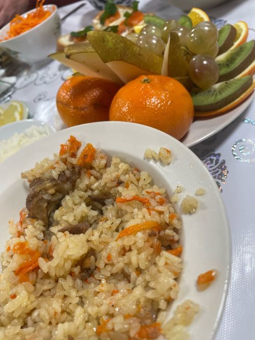 Якыннары МХО булган, гомерләре яу кырында өзелгән гаиләләр «Тынычлык» мәчетендә кунакта