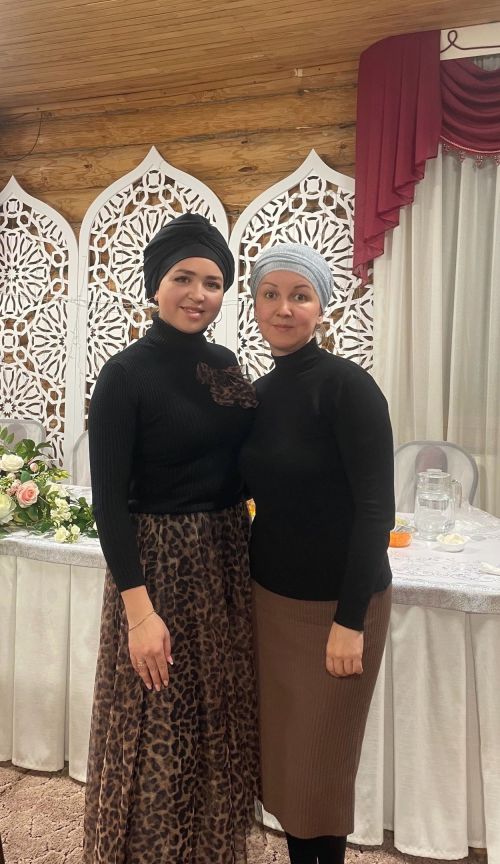 Якыннары МХО булган, гомерләре яу кырында өзелгән гаиләләр «Тынычлык» мәчетендә кунакта