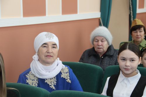 "Татар сүзе - 2025". Мулла Иле.