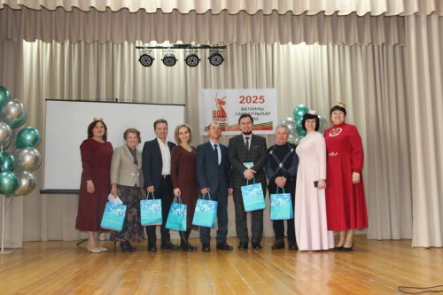 "Татар сүзе - 2025". Мулла Иле.