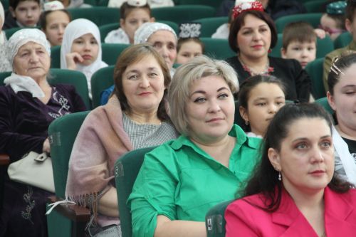 "Татар сүзе - 2025". Мулла Иле.