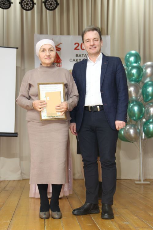 "Татар сүзе - 2025". Мулла Иле.