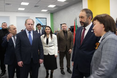 Яшел Үзәндә ТР Премьер-министры Алексей Песошин катнашында шәһәр һәм район сессиясе узды
