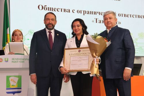 Яшел Үзәндә ТР Премьер-министры Алексей Песошин катнашында шәһәр һәм район сессиясе узды