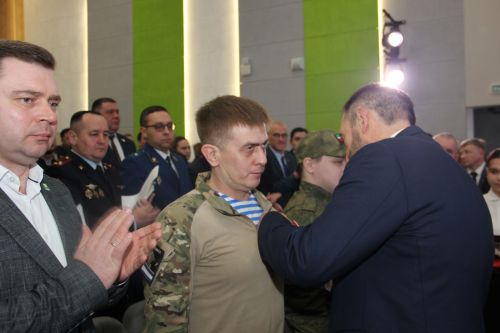 Яшел Үзәндә ТР Премьер-министры Алексей Песошин катнашында шәһәр һәм район сессиясе узды