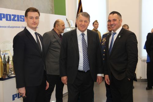 Яшел Үзәндә ТР Премьер-министры Алексей Песошин катнашында шәһәр һәм район сессиясе узды