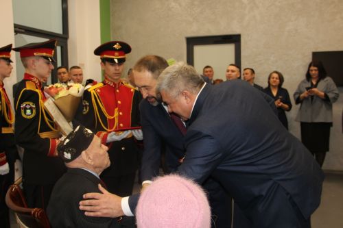 Яшел Үзәндә ТР Премьер-министры Алексей Песошин катнашында шәһәр һәм район сессиясе узды