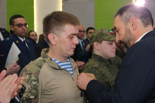 Яшел Үзәндә ТР Премьер-министры Алексей Песошин катнашында шәһәр һәм район сессиясе узды