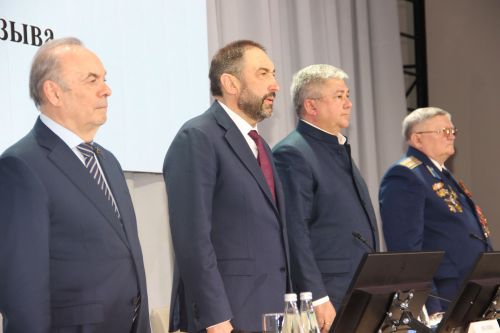Яшел Үзәндә ТР Премьер-министры Алексей Песошин катнашында шәһәр һәм район сессиясе узды
