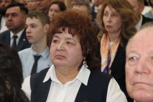 Яшел Үзәндә ТР Премьер-министры Алексей Песошин катнашында шәһәр һәм район сессиясе узды
