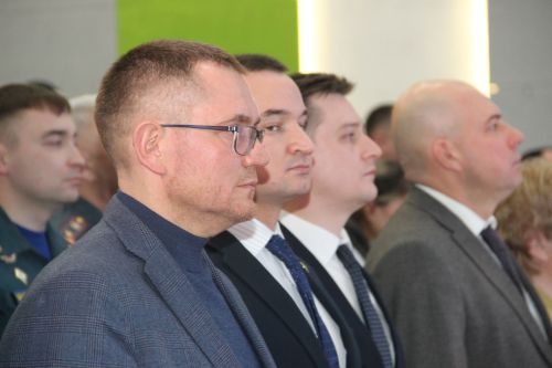 Яшел Үзәндә ТР Премьер-министры Алексей Песошин катнашында шәһәр һәм район сессиясе узды