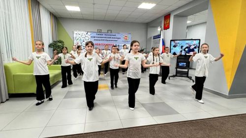 Шәһәребезнең 5нче гимназиясендә 2025 елда Татарстан Республикасында үткәрелүче «Профессионаллар» дип аталган һөнәри осталык чемпионатының төбәк этабын ачу тантанасы узды