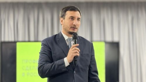 Шәһәребезнең 5нче гимназиясендә 2025 елда Татарстан Республикасында үткәрелүче «Профессионаллар» дип аталган һөнәри осталык чемпионатының төбәк этабын ачу тантанасы узды